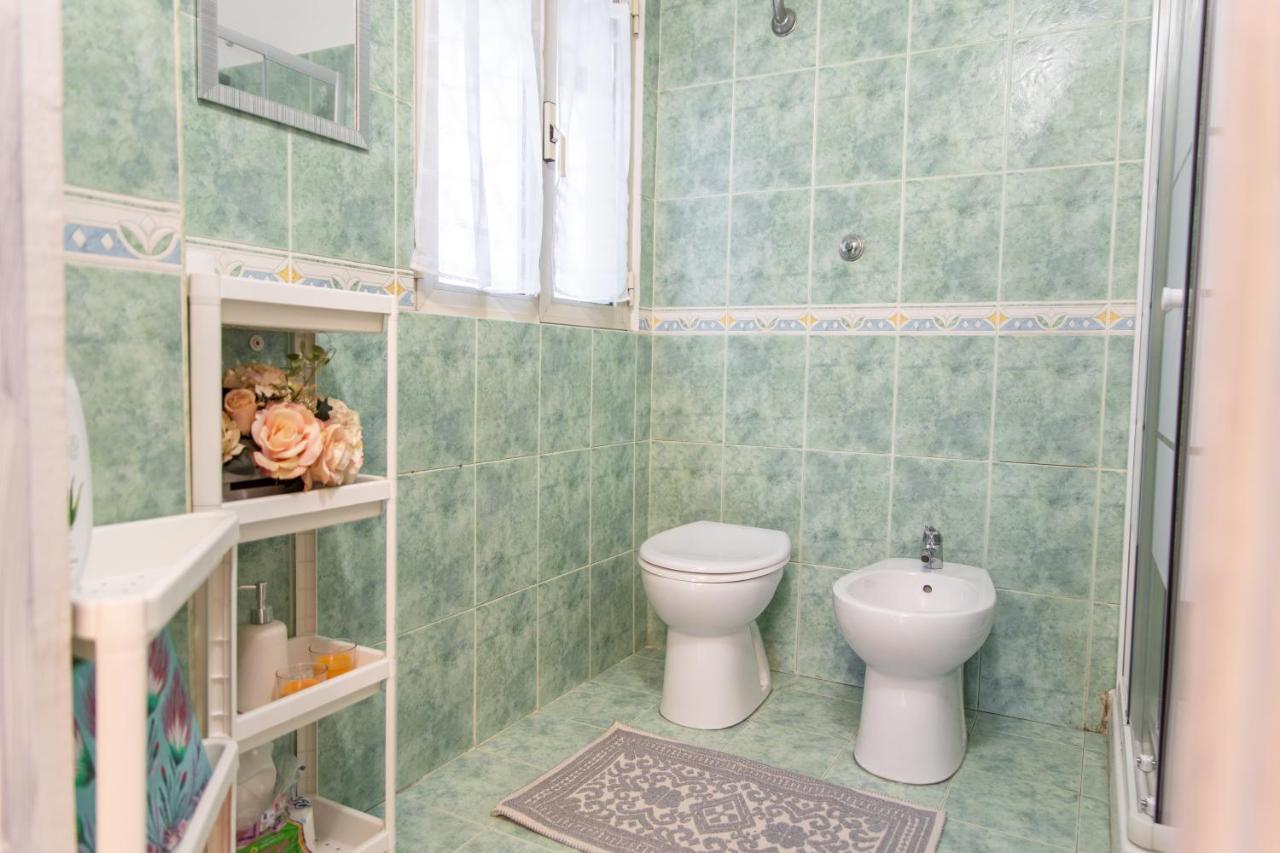 Suite Gli Ulivi Colonna Exterior foto
